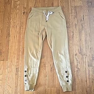 Reflex joggers
